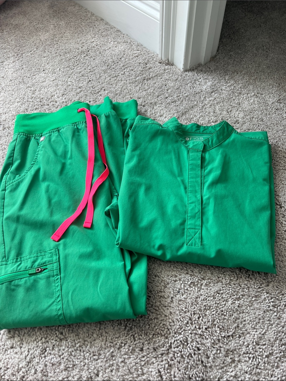FIGS 2 Piece Set in Safety Green - Picture 3 of 3